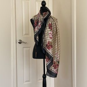 DESIGNER INSPIRED SCARF